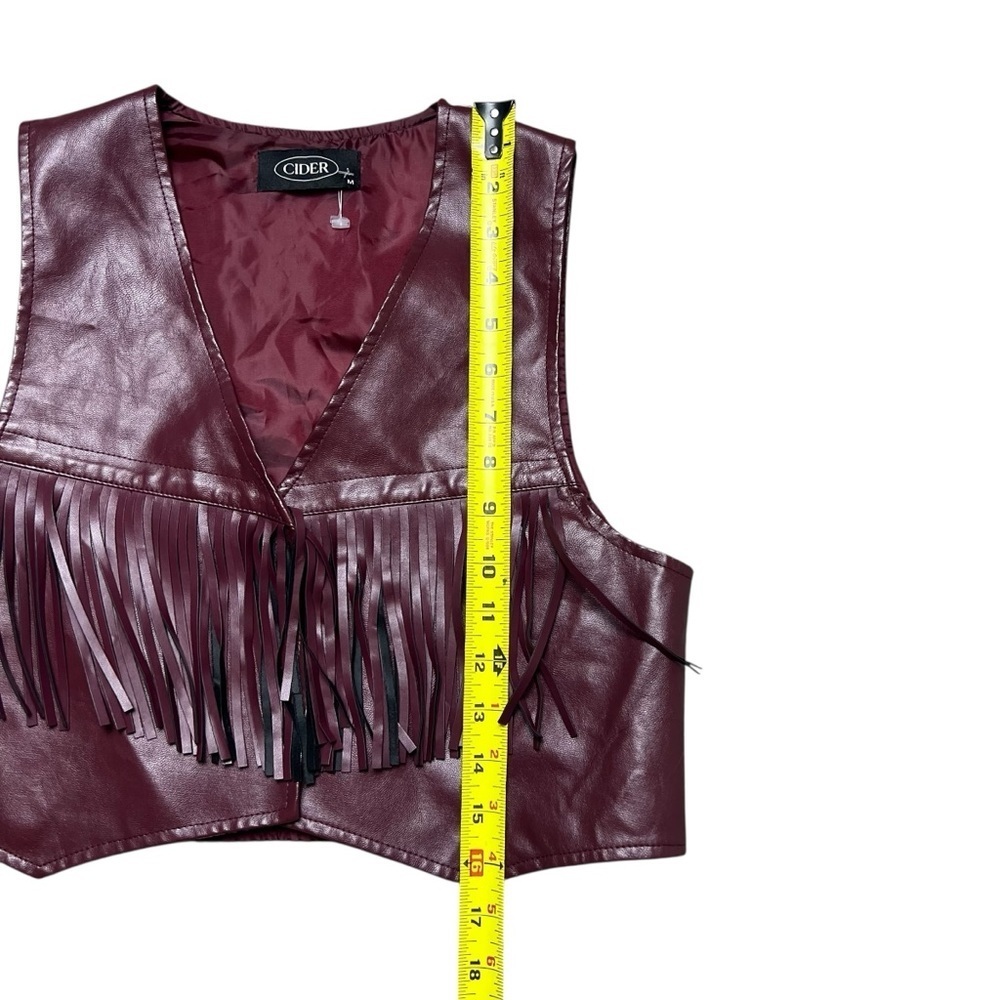 Cider Faux Leather Fringe Vest Maroon Western Women’s Size Medium - Picture 4 of 5